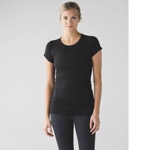 NWOT Lululemon Swiftly Tech Short Sleeve Crew in Black, Size 10